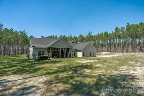 2138 Lockhart Road Camden SC 29020