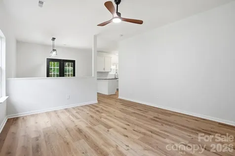 3625 Bullard Street Charlotte NC 28208