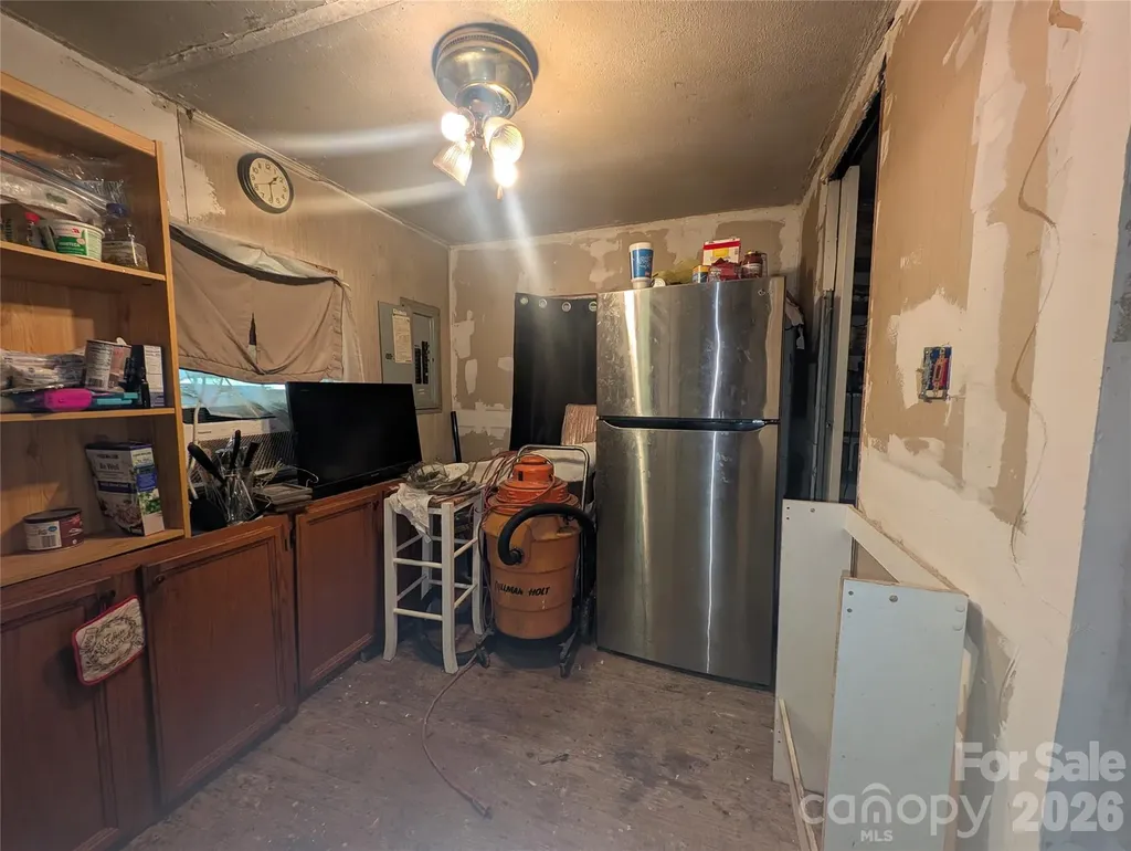 1218-B Essex Street Gastonia NC 28052