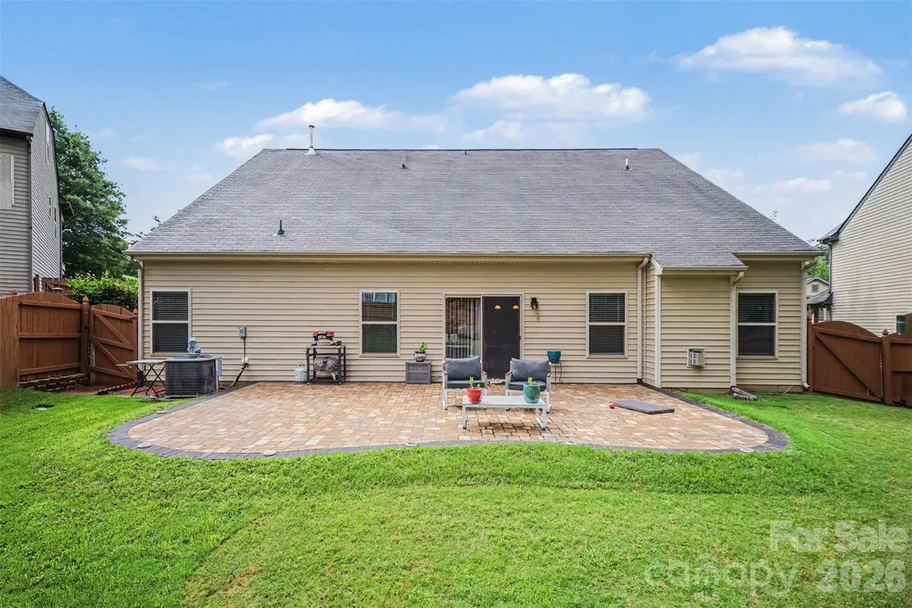 10718 Cove Point Drive Charlotte NC 28278