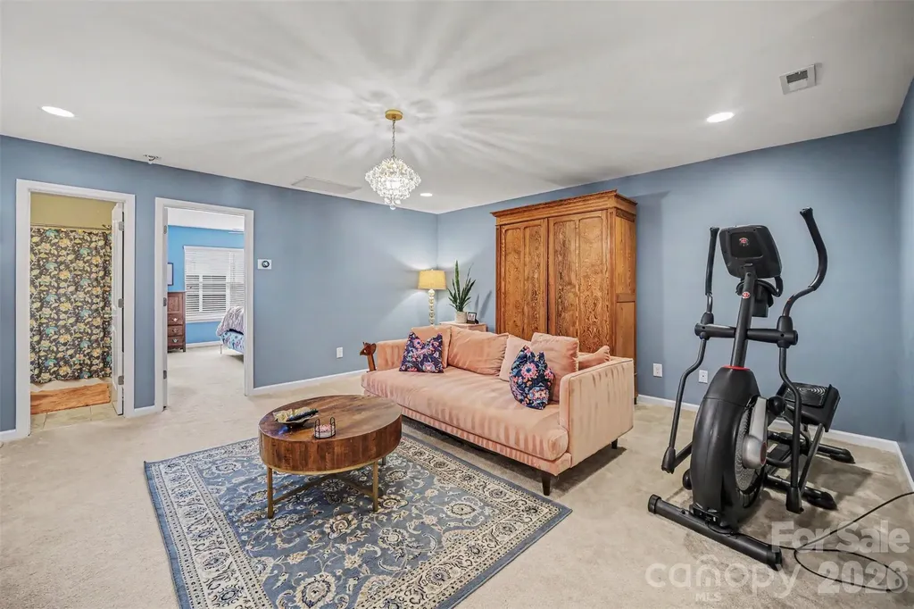 10718 Cove Point Drive Charlotte NC 28278