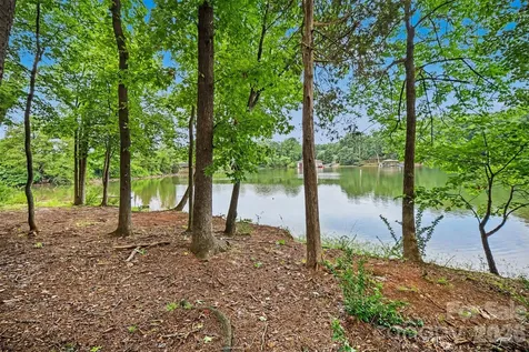 10718 Cove Point Drive Charlotte NC 28278