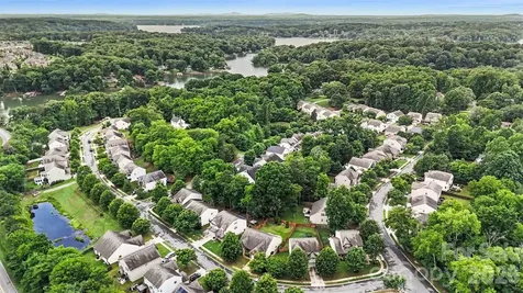 10718 Cove Point Drive Charlotte NC 28278