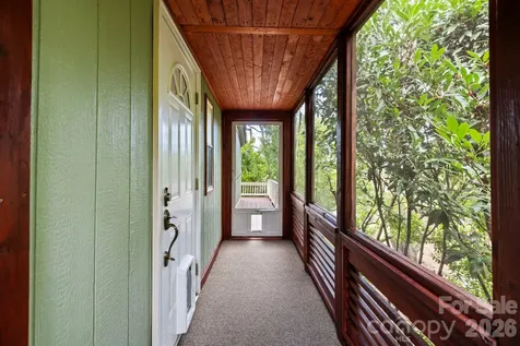 12 Timbers Edge Lane Fairview NC 28730