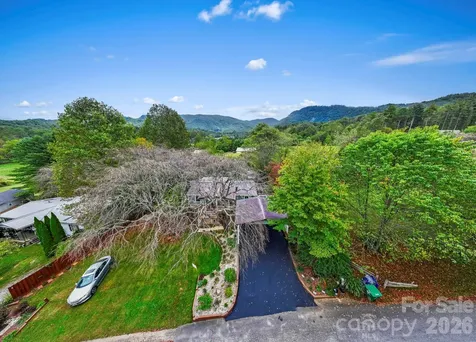 12 Timbers Edge Lane Fairview NC 28730