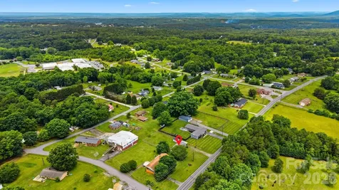 3617 Sulphur Springs Road NE Hickory NC 28601