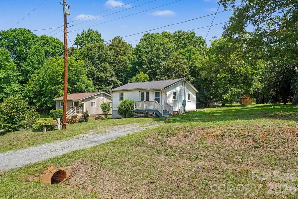 1813 Isaac Place Shelby NC 28152