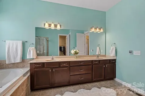 10654 Rippling Stream Drive NW Concord NC 28027