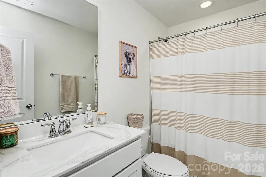 1010 Moffatt Lane Matthews NC 28105