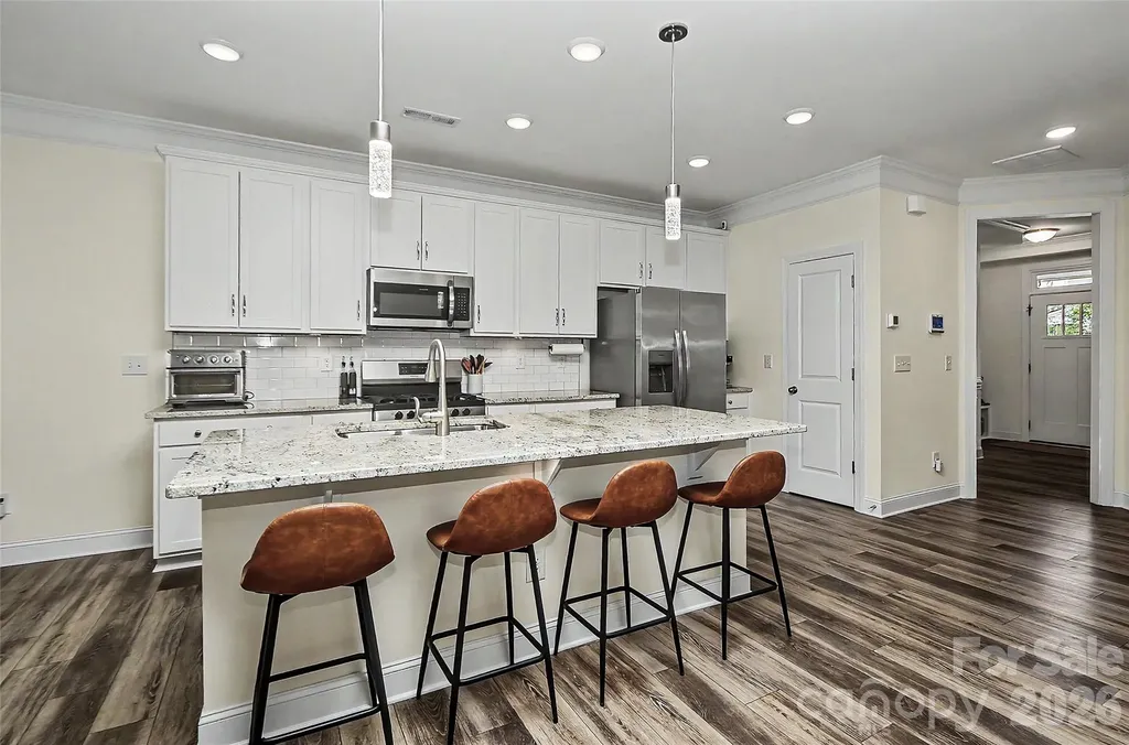 1010 Moffatt Lane Matthews NC 28105