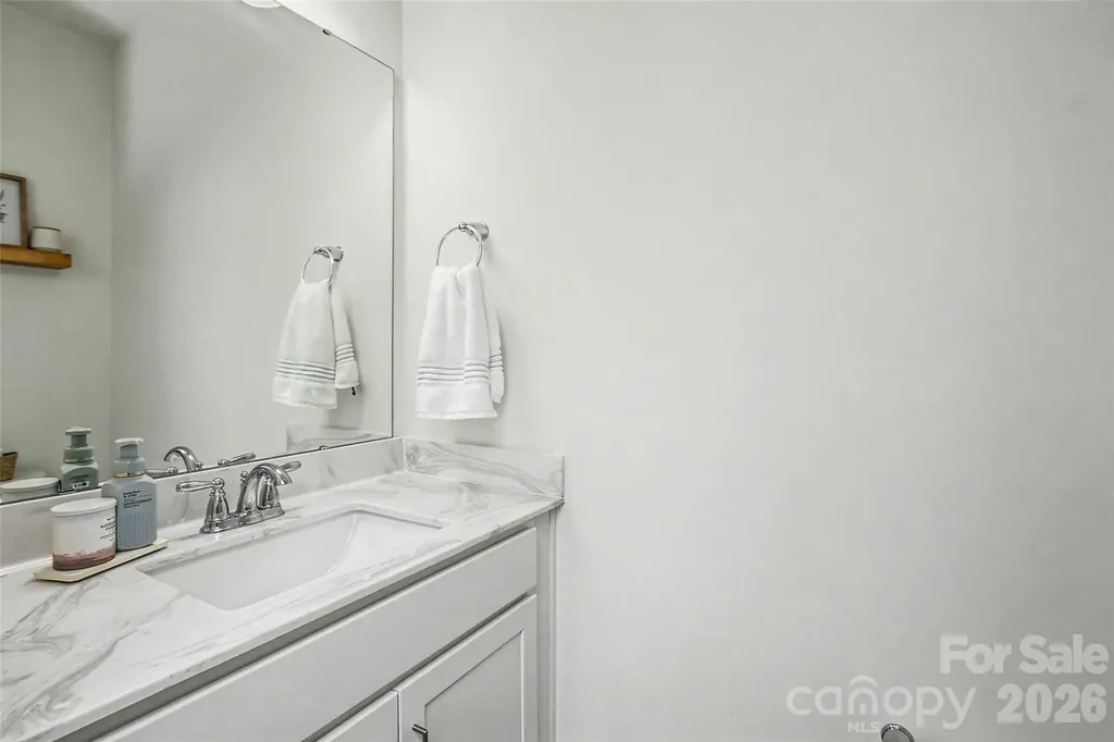 1010 Moffatt Lane Matthews NC 28105