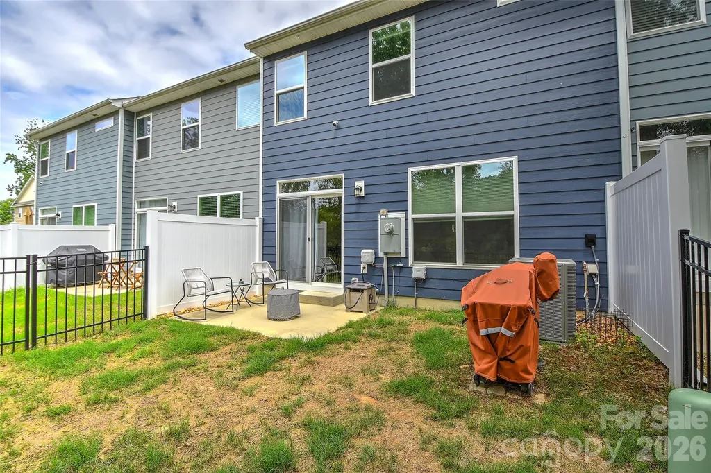 1010 Moffatt Lane Matthews NC 28105
