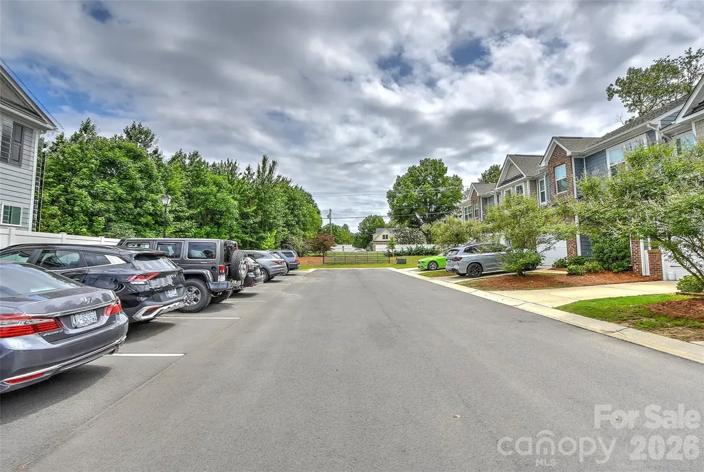 1010 Moffatt Lane Matthews NC 28105