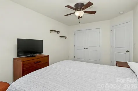 1010 Moffatt Lane Matthews NC 28105