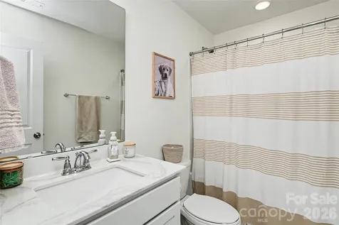 1010 Moffatt Lane Matthews NC 28105
