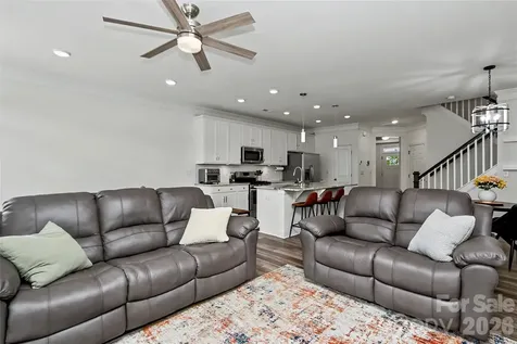 1010 Moffatt Lane Matthews NC 28105