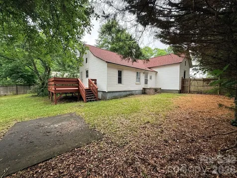 305 N Poplar Street Gastonia NC 28054