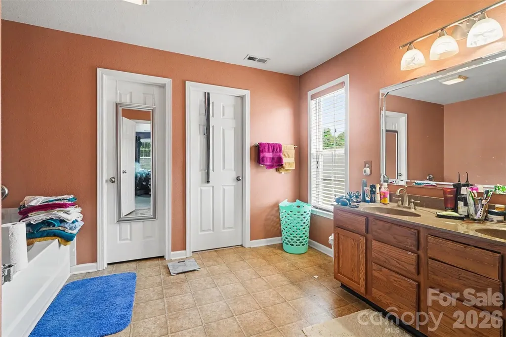 3412 Aldwych Way Charlotte NC 28216
