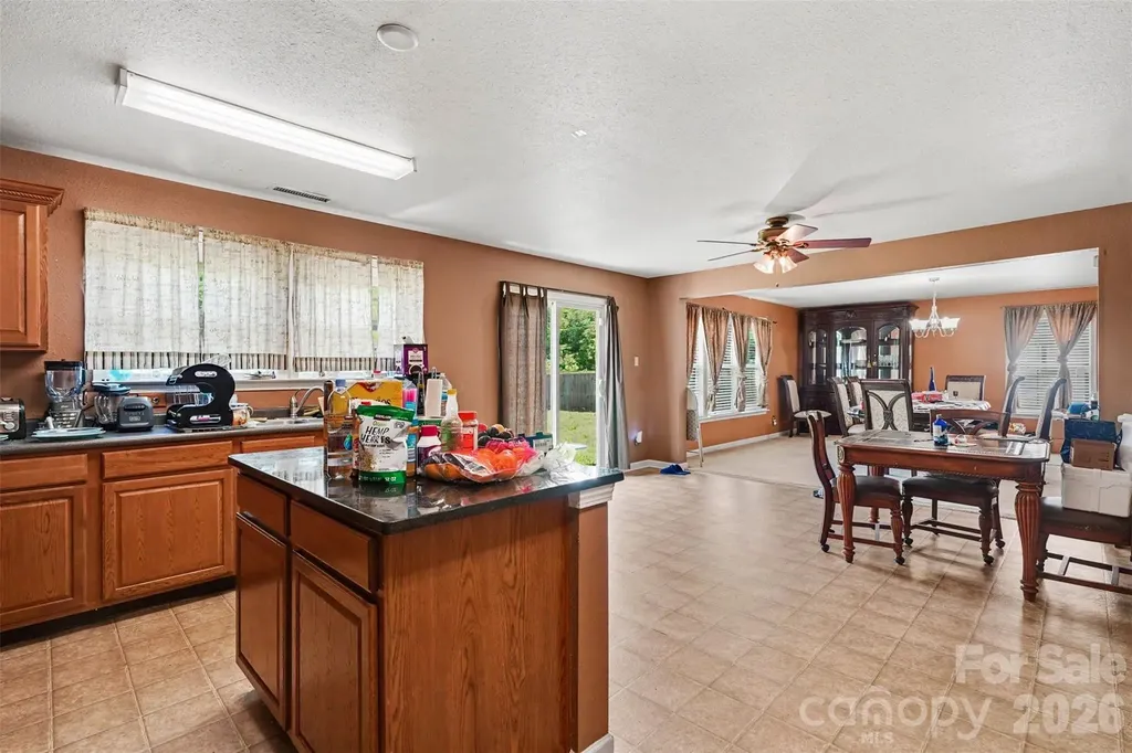 3412 Aldwych Way Charlotte NC 28216