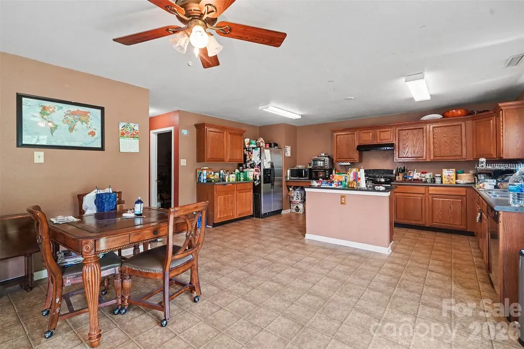 3412 Aldwych Way Charlotte NC 28216