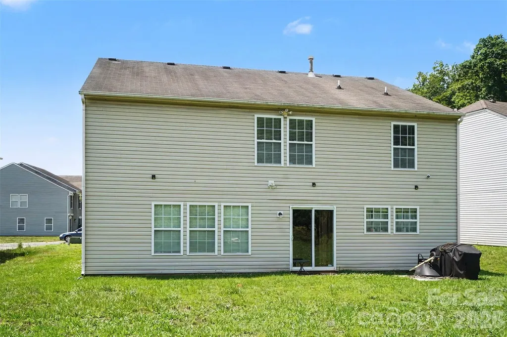 3412 Aldwych Way Charlotte NC 28216