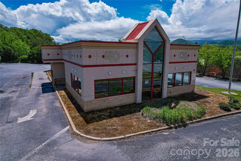375 Long Shoals Road Arden NC 28704
