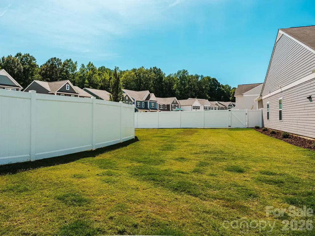 1261 Jenna Lynn Court Lowell NC 28098