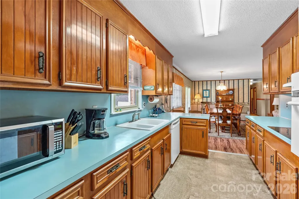 132 Polly Drive Statesville NC 28625