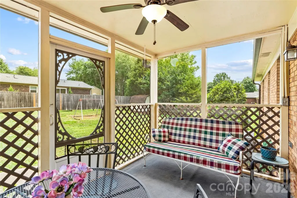 132 Polly Drive Statesville NC 28625