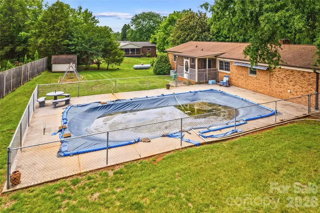 132 Polly Drive Statesville NC 28625
