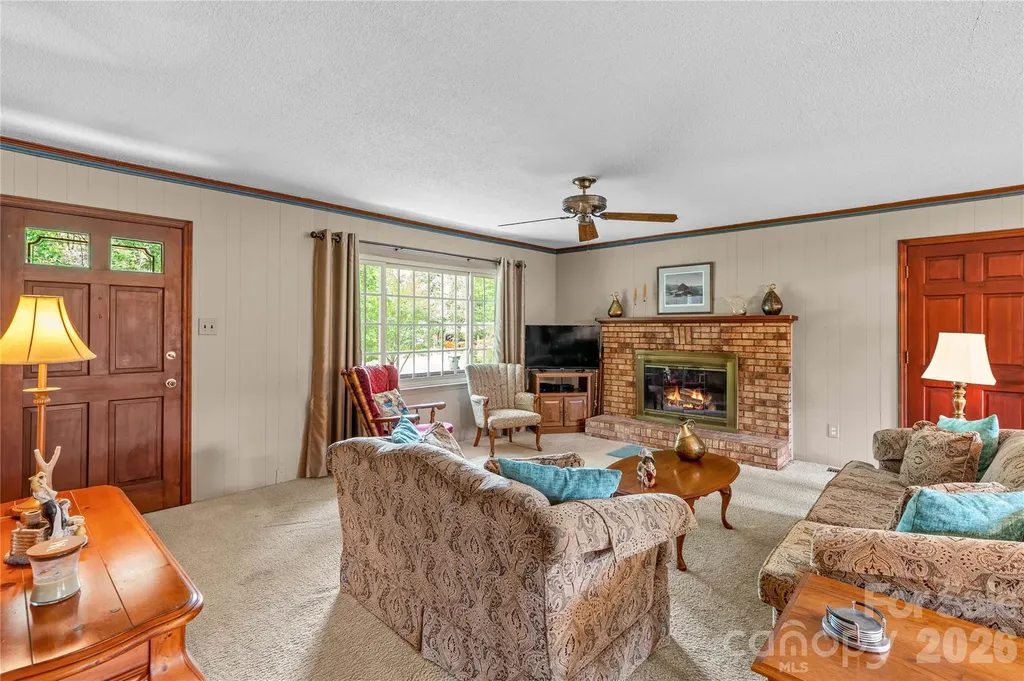 132 Polly Drive Statesville NC 28625