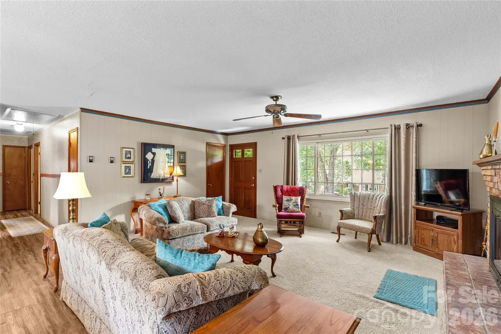 132 Polly Drive Statesville NC 28625