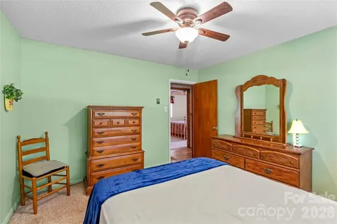 132 Polly Drive Statesville NC 28625