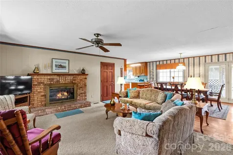 132 Polly Drive Statesville NC 28625