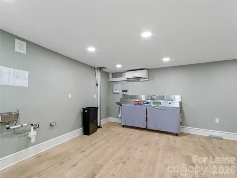 112 W Main Street Burnsville NC 28714