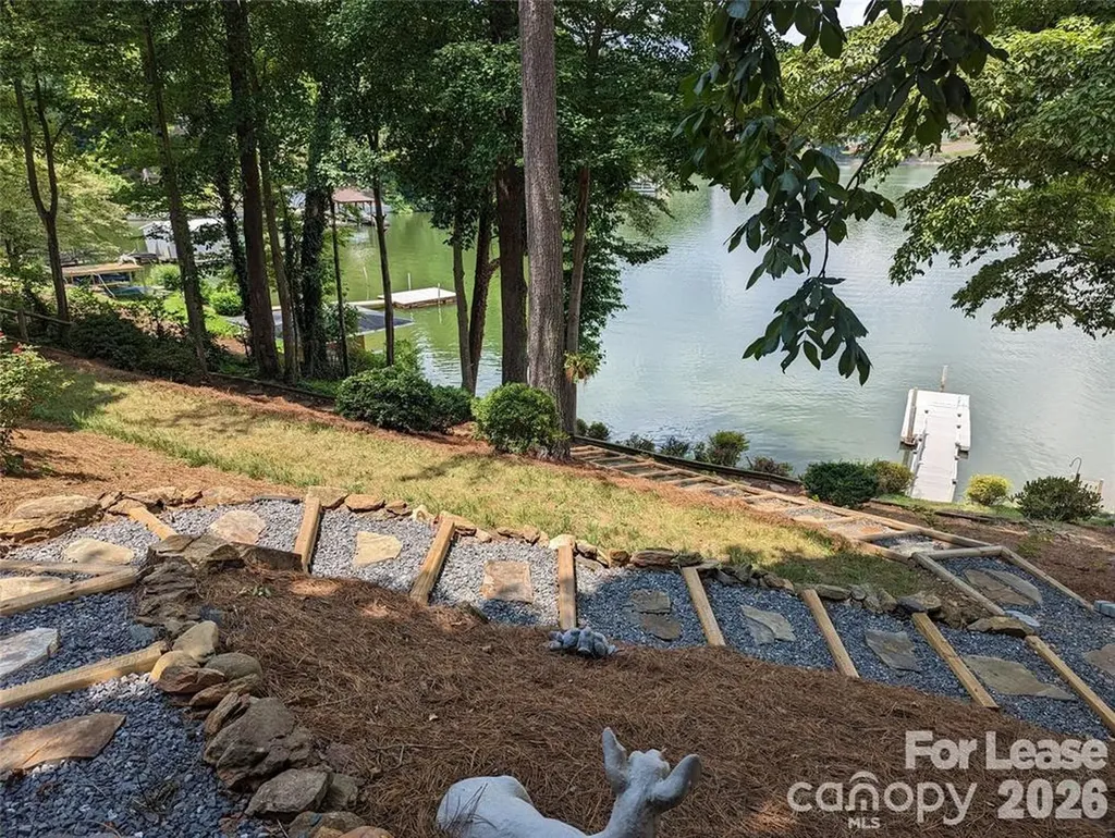 7148 Nancy Lee Circle Sherrills Ford NC 28673