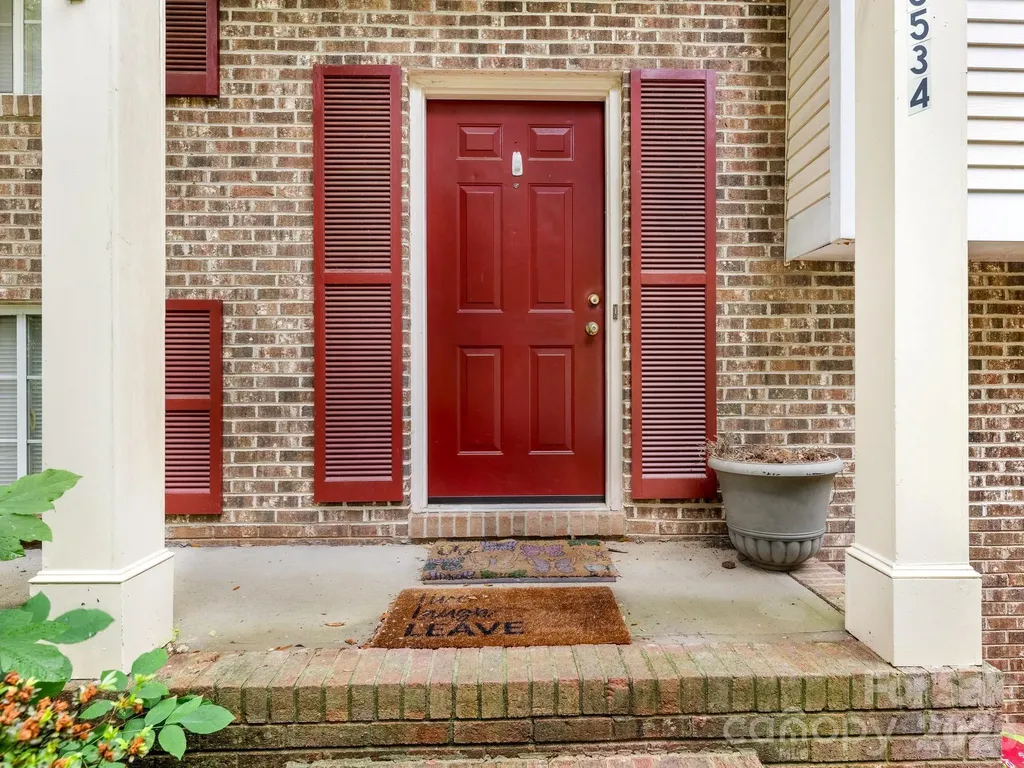 6534 Rollingridge Drive Charlotte NC 28211