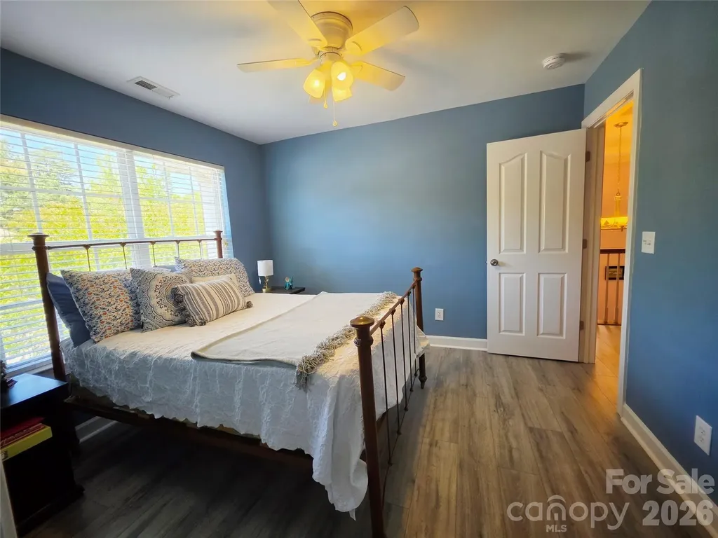 4815 Sterling Brooke Lane Winston Salem NC 27103
