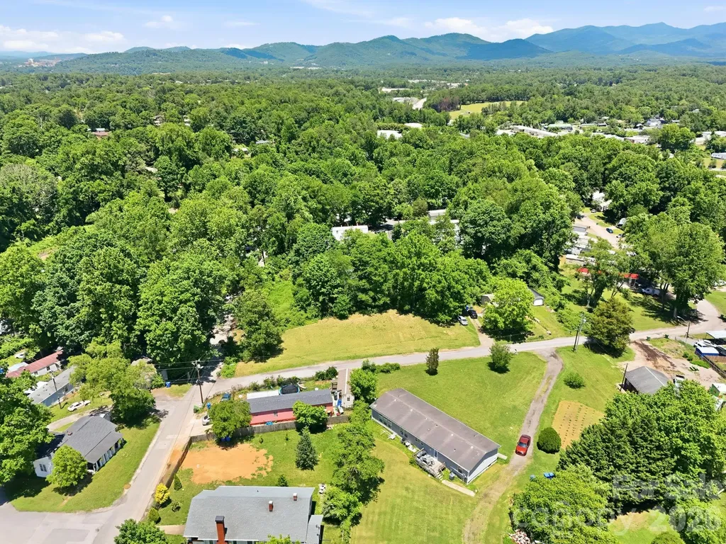 Tbd Rock Hill Place Asheville NC 28803