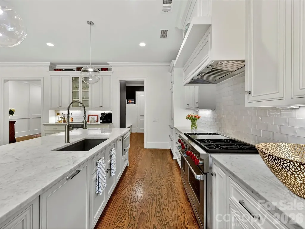 117 Huntley Place Charlotte NC 28207