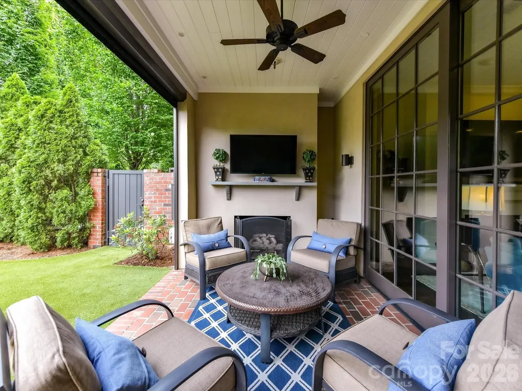 117 Huntley Place Charlotte NC 28207