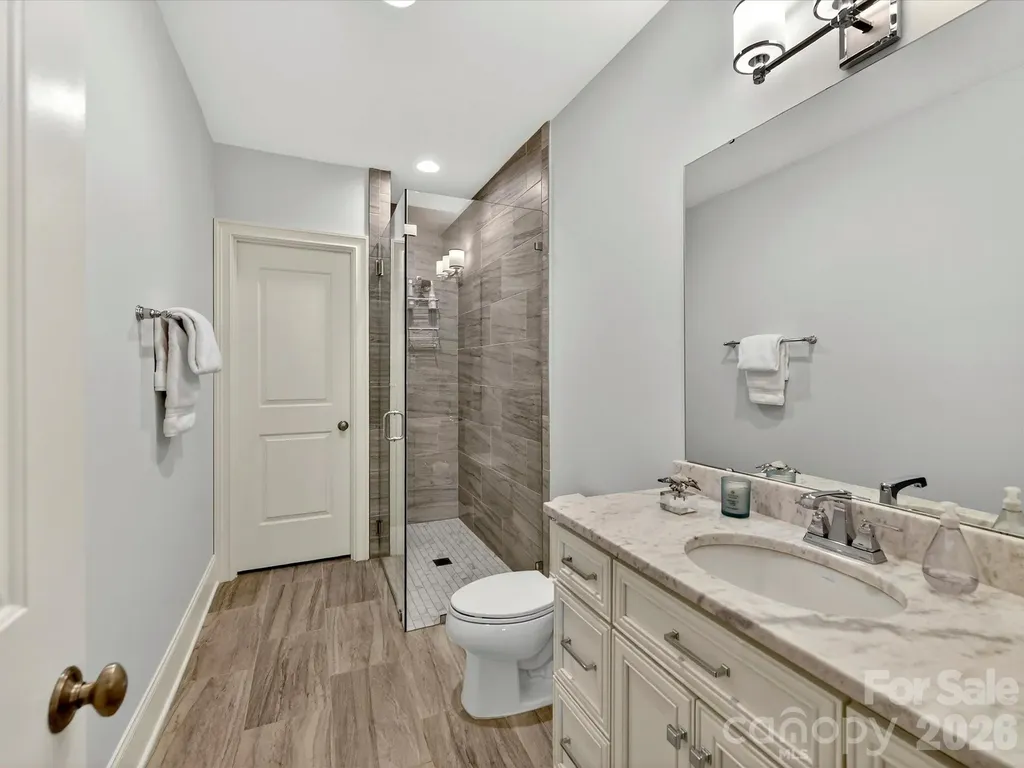 117 Huntley Place Charlotte NC 28207
