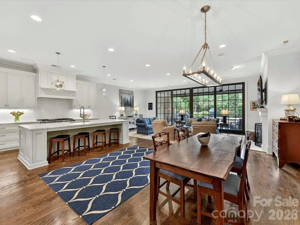 117 Huntley Place Charlotte NC 28207