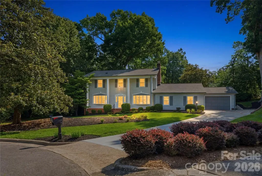 1968 12th Street Place NE Hickory NC 28601