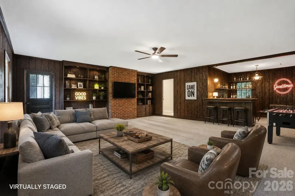 1968 12th Street Place NE Hickory NC 28601