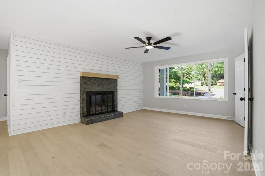 1968 12th Street Place NE Hickory NC 28601