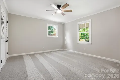 1968 12th Street Place NE Hickory NC 28601