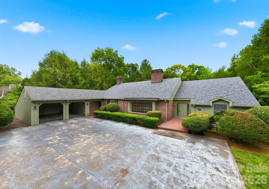 1811 5th Street NW Hickory NC 28601