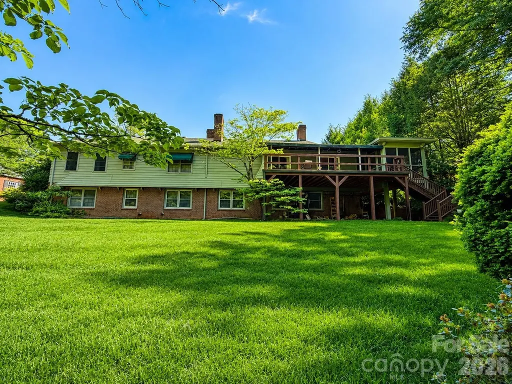 1811 5th Street NW Hickory NC 28601