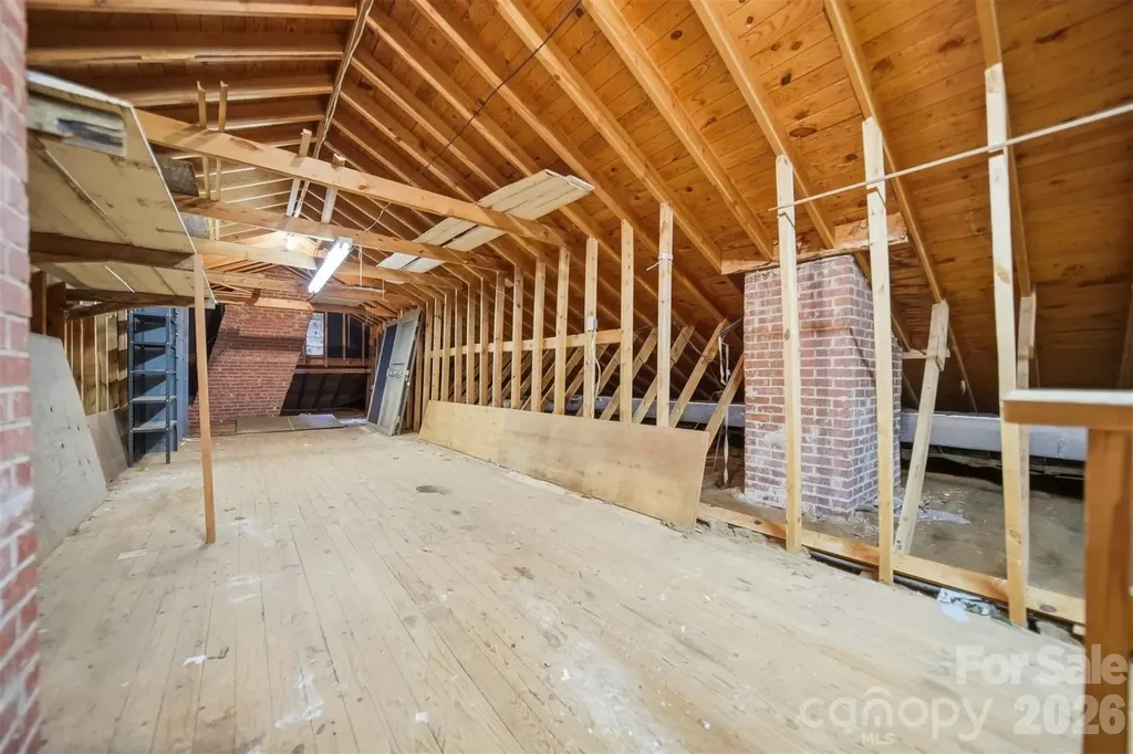 1811 5th Street NW Hickory NC 28601